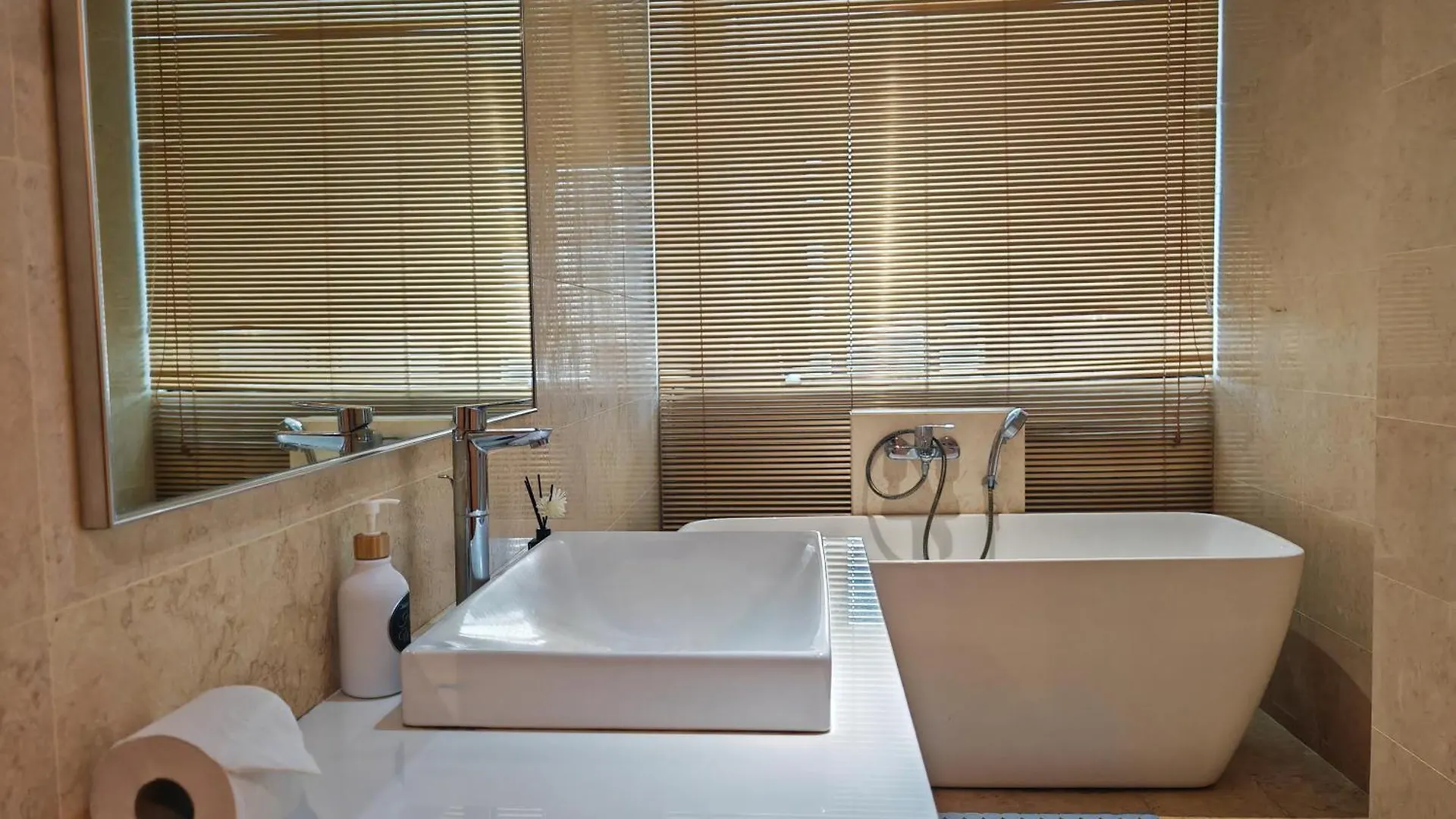 Διαμέρισμα Luxe Romance With Seaview & Bathtub - Jazz Suites By Ocean Luxe Tanjung Tokong